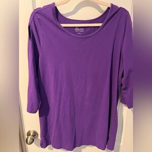 D & co denim + company size large purple top with cutout sleeves